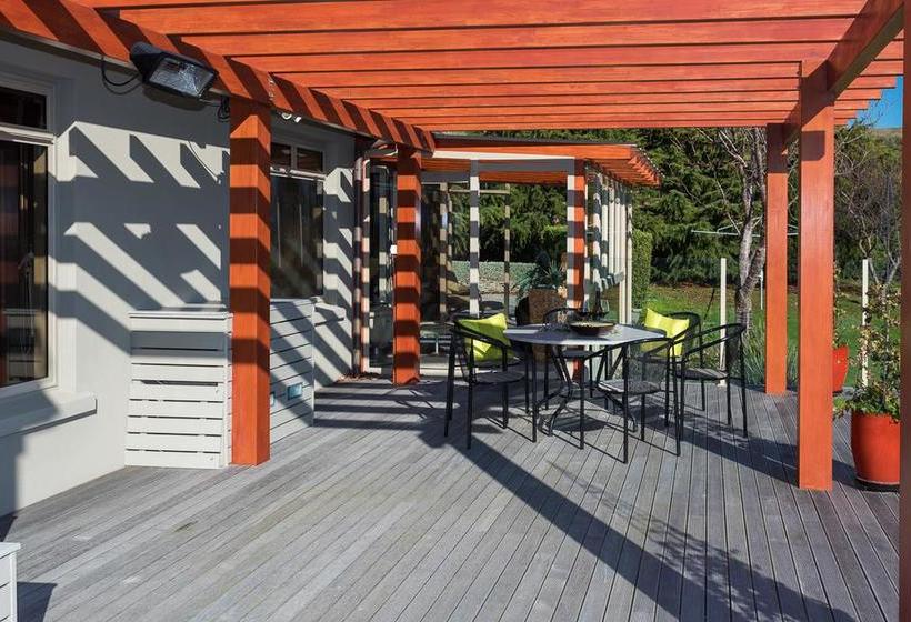 تختخواب و صبحانه Aldaha Luxury Accommodation