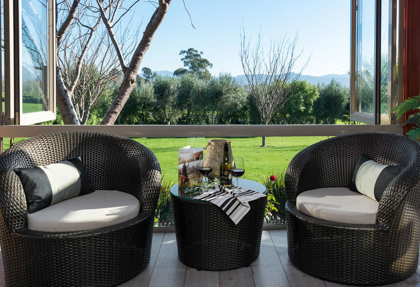 تختخواب و صبحانه Aldaha Luxury Accommodation