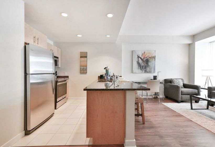 Global Luxury Suites At West End