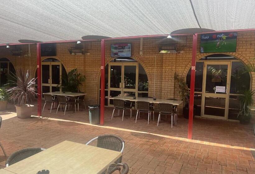 בית מלון כפרי Albion