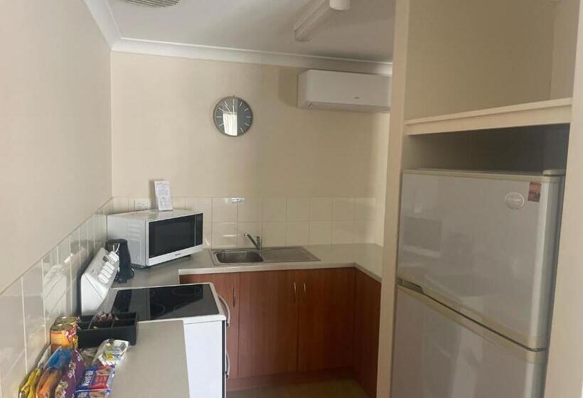 בית מלון כפרי Albion