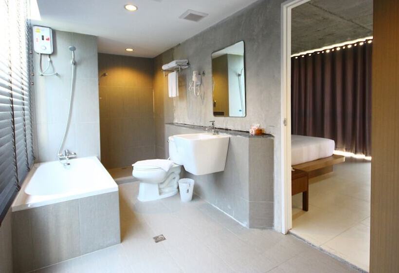 ホテル B2 Sea View Pattaya Boutique & Budget