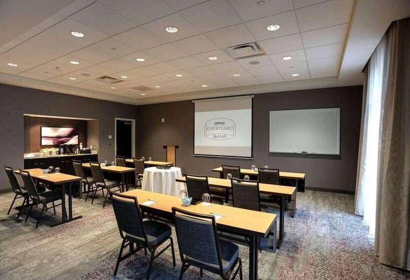 هتل Courtyard By Marriott Columbus Osu