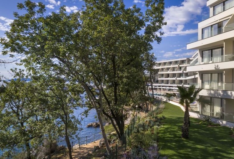 هتل Ičići   Liburnia