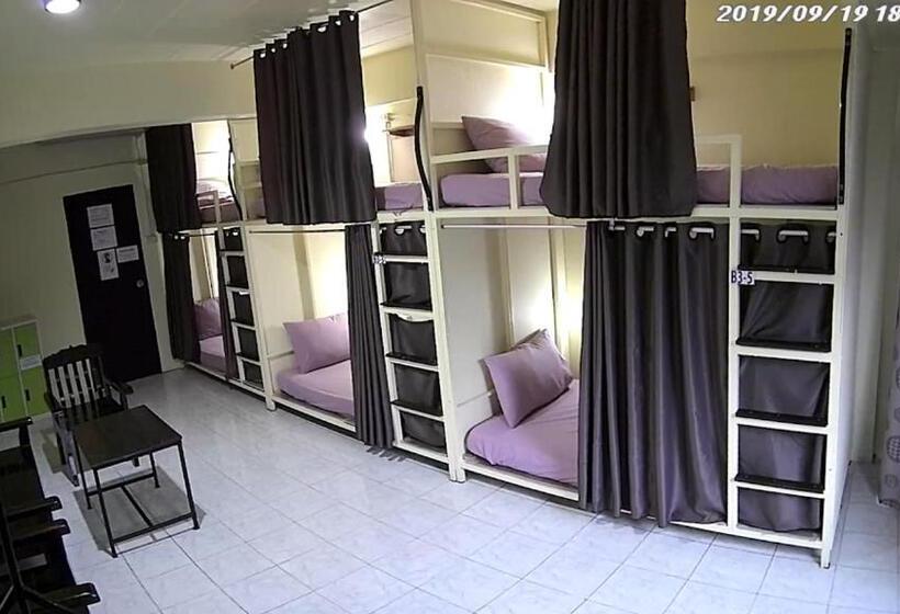 הוסטל 168 Chiang Mai Guesthouse