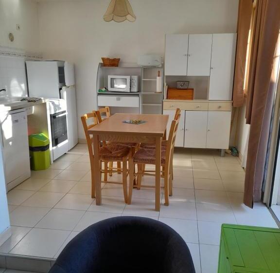 צימר Chambres D Hôtes Chez Cécile à Lagnes
