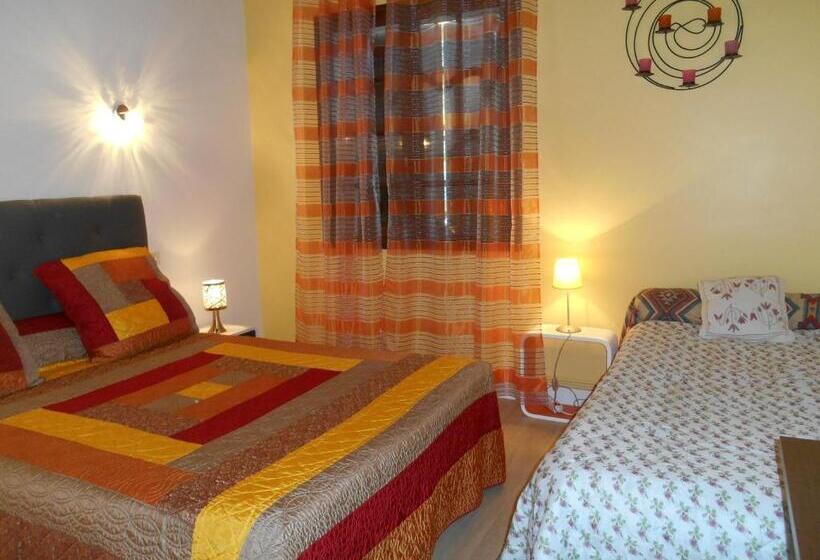 ベッドアンドブレックファースト Chambres D Hôtes Esponde Marie Jeanne