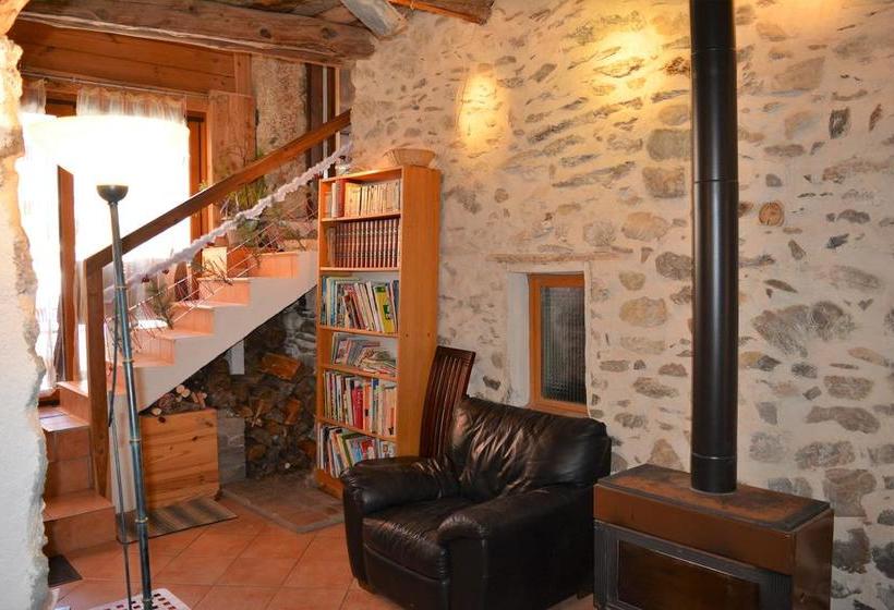 مبيت وإفطار Coins Du Monde