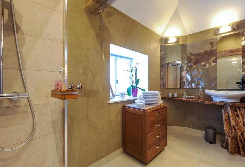 住宿加早餐  La Villa Des Chouettes