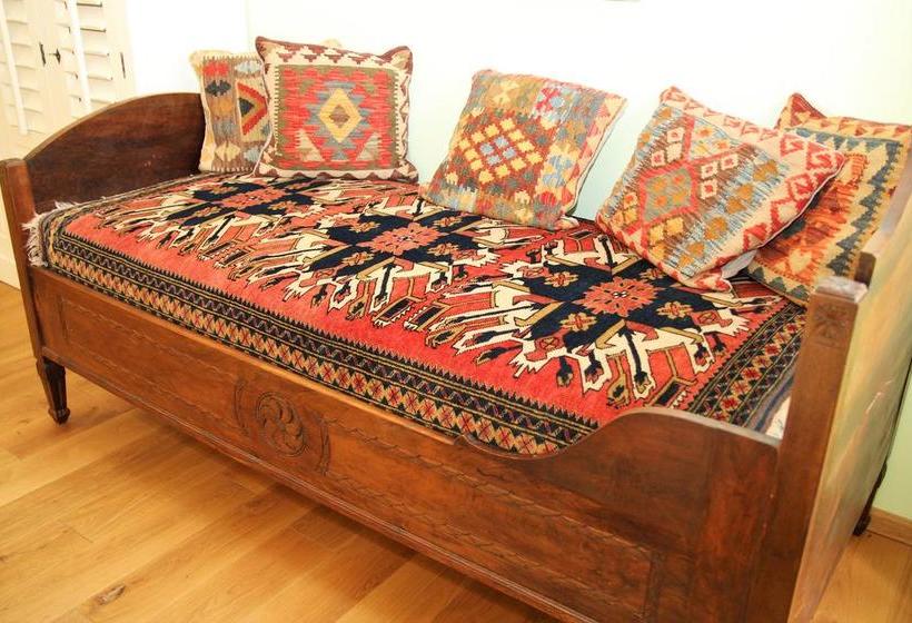 Belle Vue - Das Hotel..