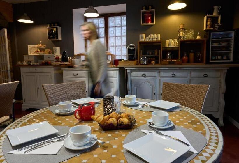 فندق Le Relais D Arc Et Senans