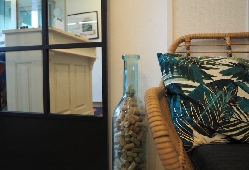 酒店 Logis Hôtel Vannes Nord Le Clos Des Hortensias