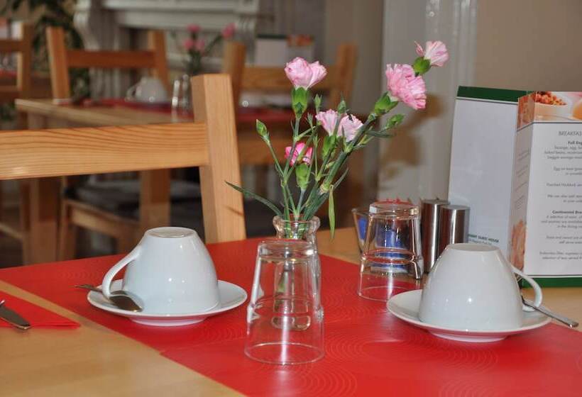 펜션 The Regents Guest House