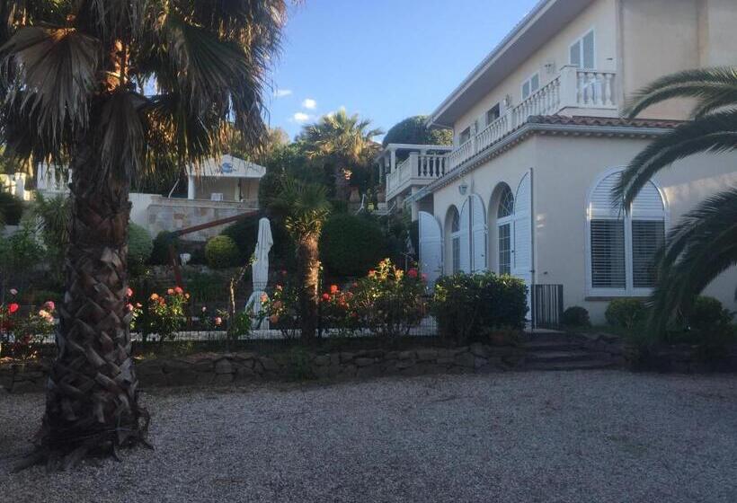 Villa Manù B&b Chambre D'hote