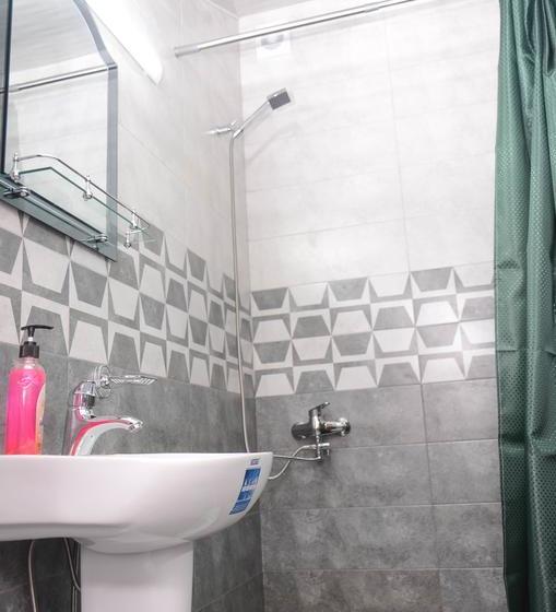 هاستل Kutaisi Best Guest House