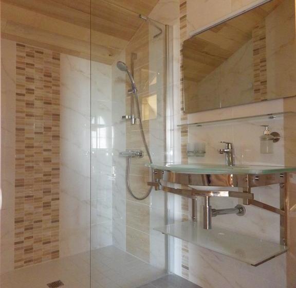 مبيت وإفطار A La Haute Bouillere