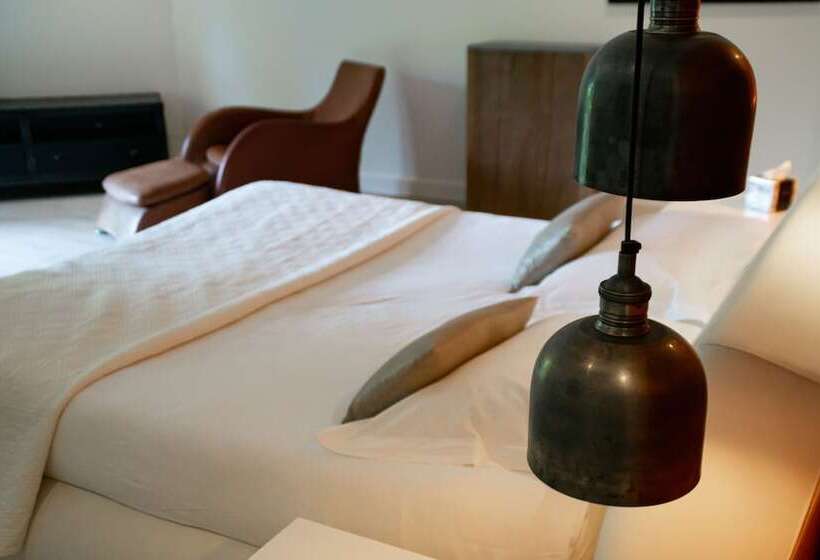 تختخواب و صبحانه Domaine De Biar