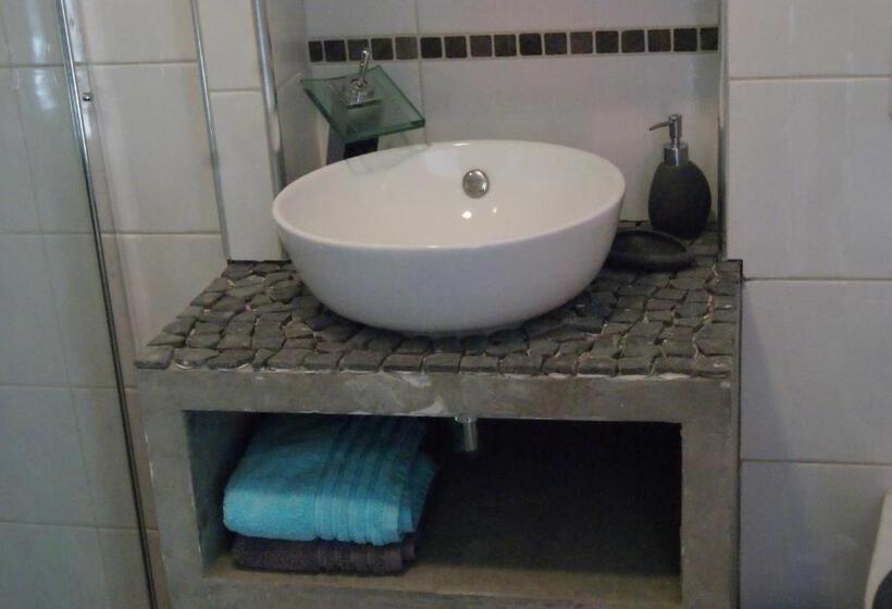 مبيت وإفطار Grisa Home