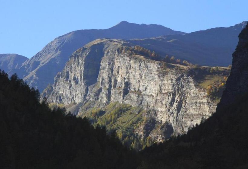 مبيت وإفطار La Ferme De Beauté