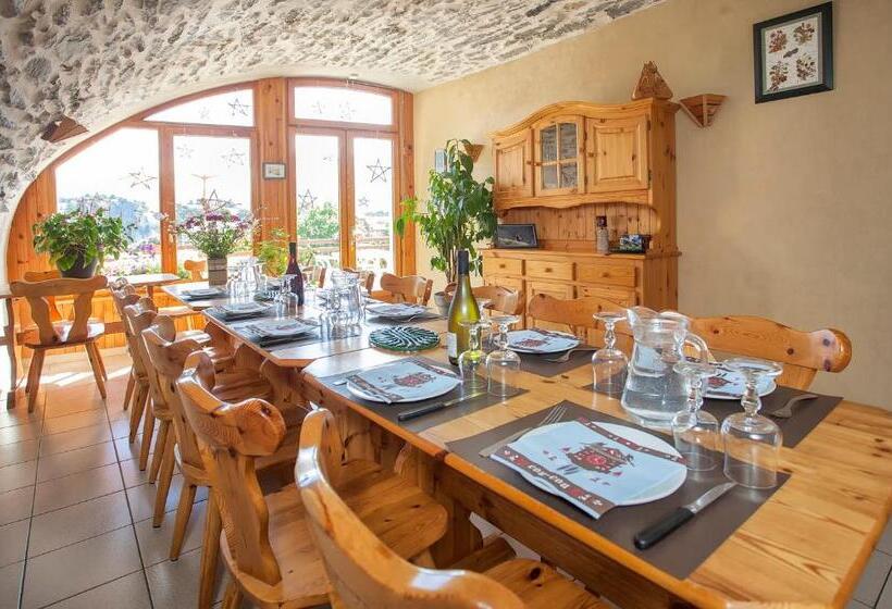 צימר La Roche Du Croue