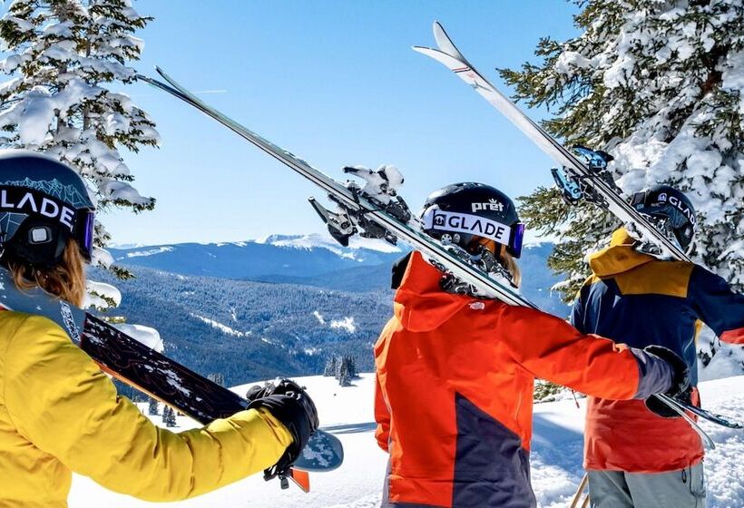 مبيت وإفطار Les Portes Du Soleil