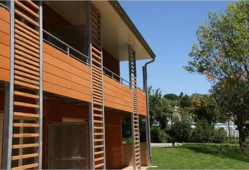 مبيت وإفطار Manoir Saint Clair