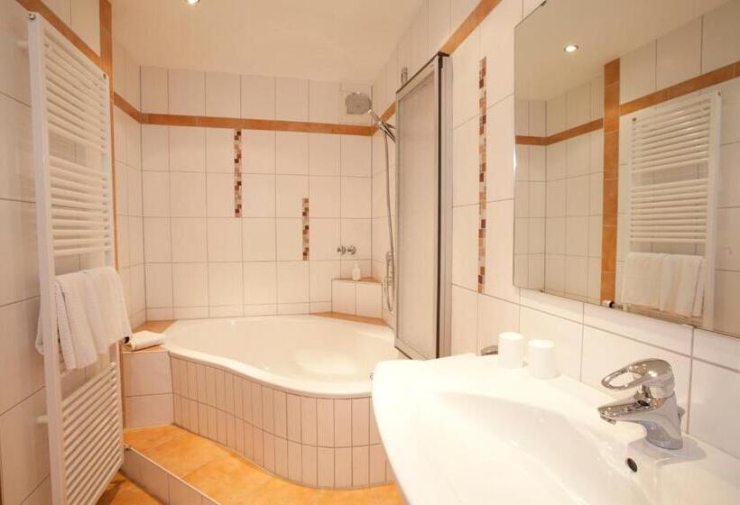 Gasthof Hotel Engel