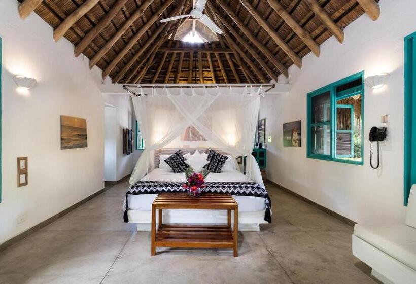 هتل Aite Eco Resort