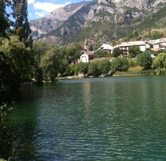 בית מלון כפרי Le Relais Du Lac