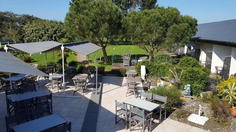 هتل Restaurant Le Jardin Délice