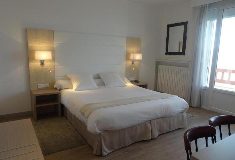 בית מלון כפרי Uhainak