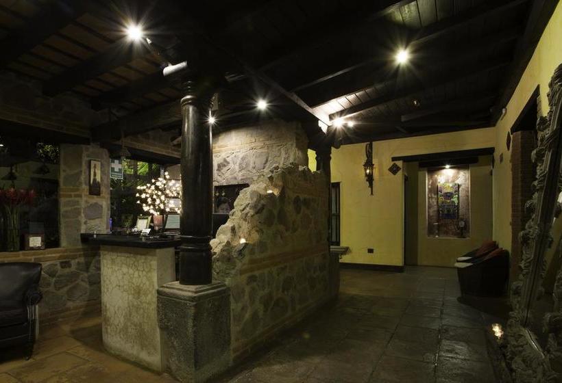 هتل Los Olivos Boutique  Antigua Guatemala