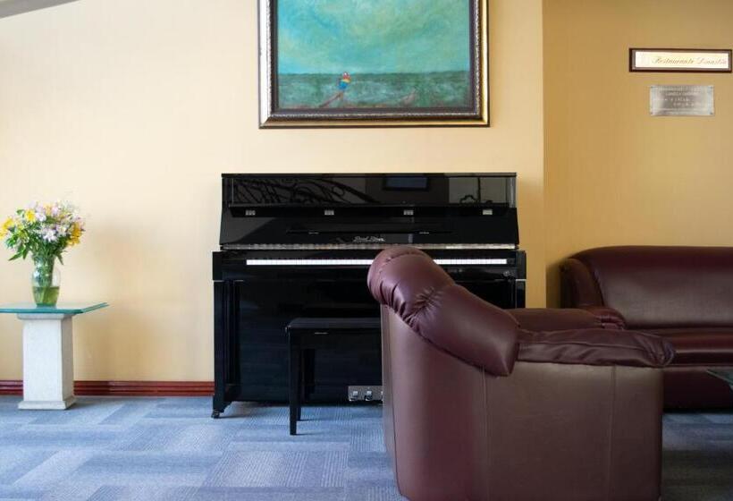 בית מלון כפרי Dinastia Real