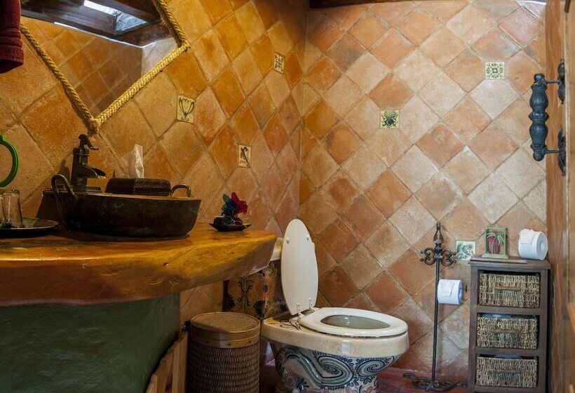 هتل Hacienda Rumiloma By Rotamundos