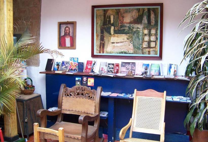 호텔 Hostal Baluarte De La Candelaria