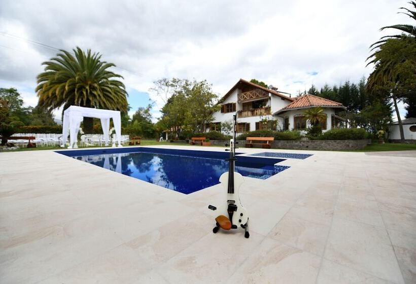 هتل Quinta La Constanza