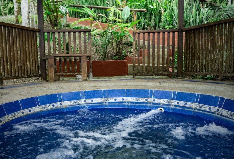 هتل Samai Lodge Holistic Living