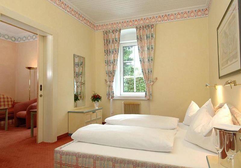 هتل Seevilla Wienerroither