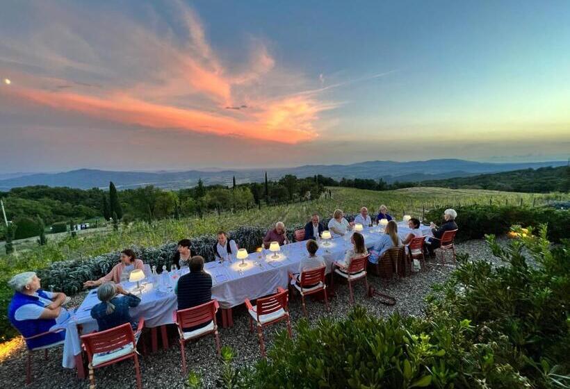 Отель Valdonica Winery Fine Dine & Wine