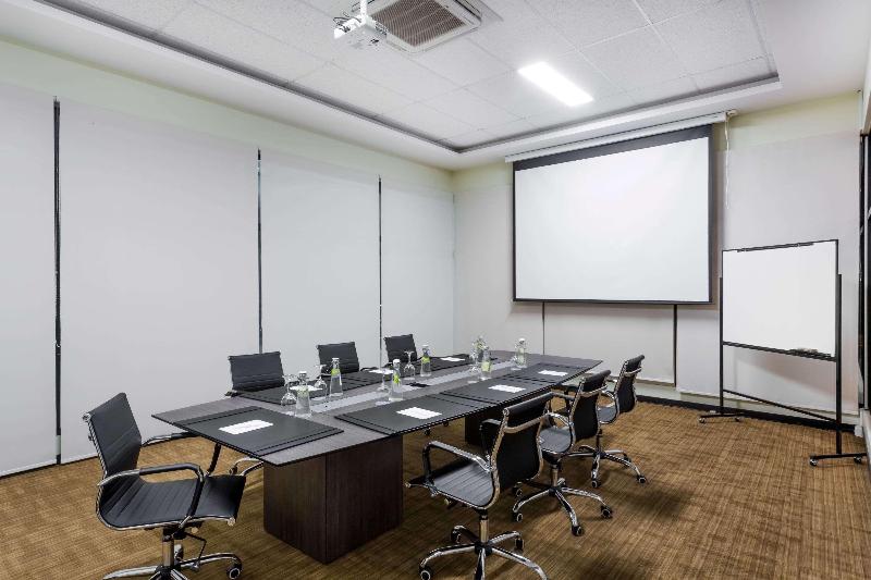 هتل Wyndham Quito Airport