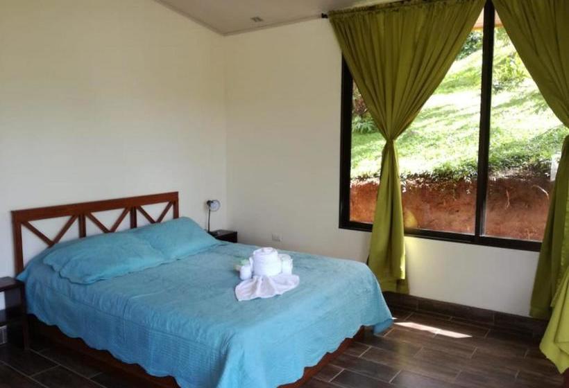 צימר Arenal Garden Lodge