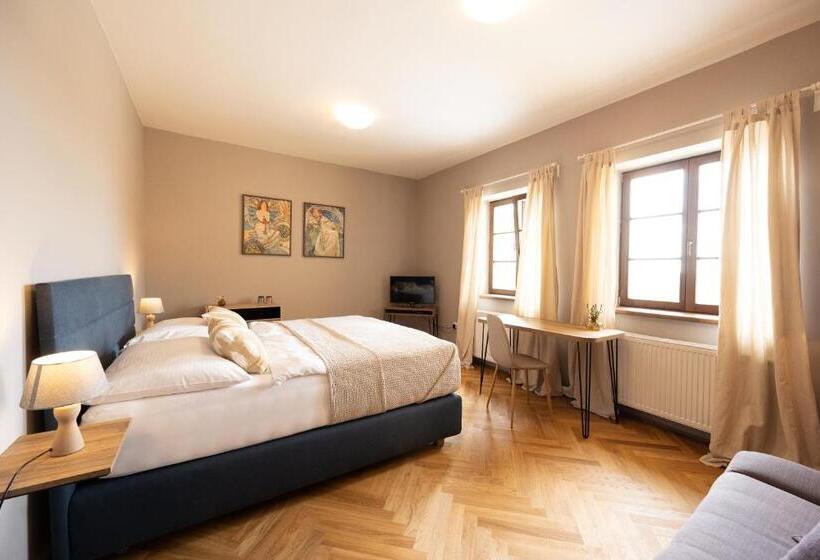 هتل Tanzberg Mikulov