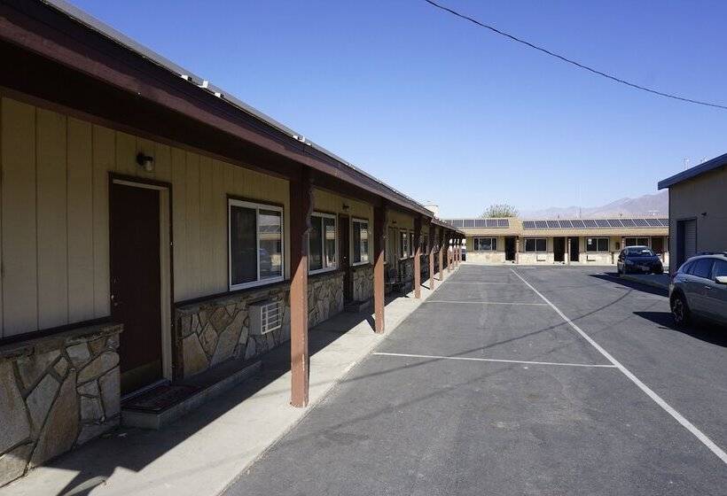 Bristlecone Motel