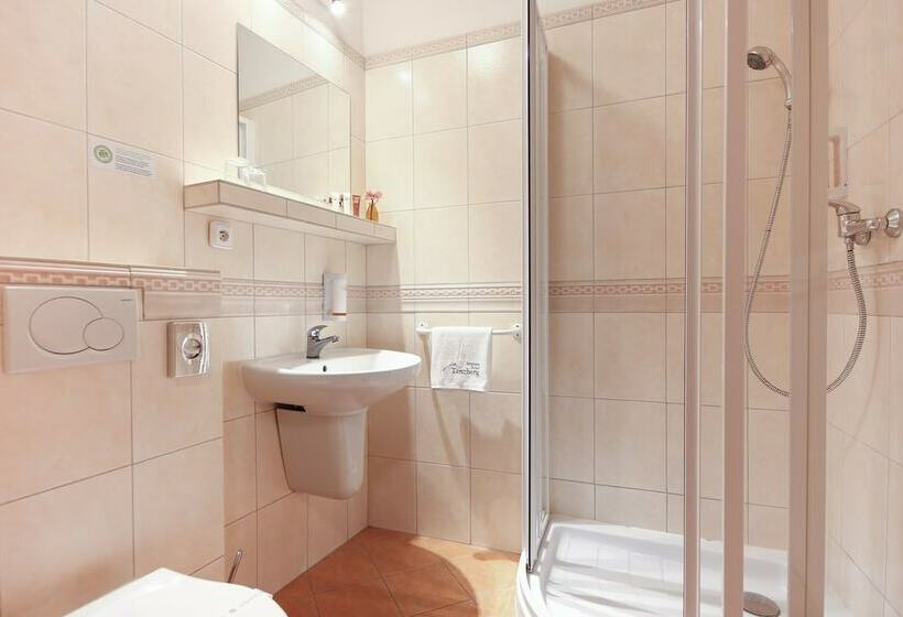 هتل Tanzberg Mikulov