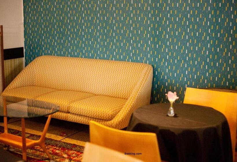 هتل Hôtel Restaurant Gédéon