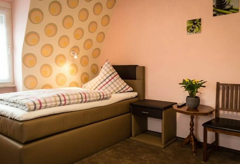 酒店 Pension Haus Marga