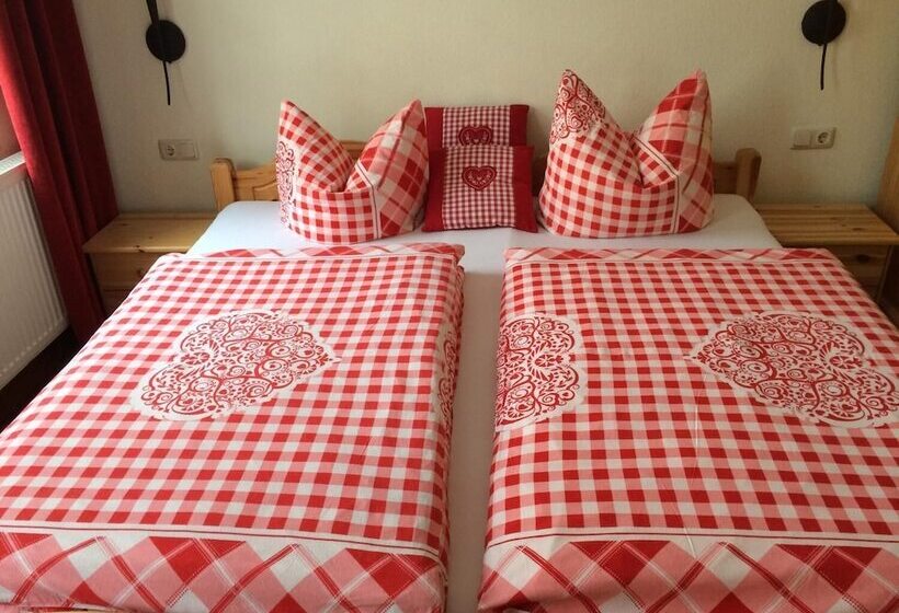 בית מלון כפרי Pension Zum Bauernstübl