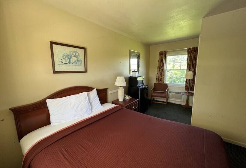 호텔 Relax Inn In Natural Bridge