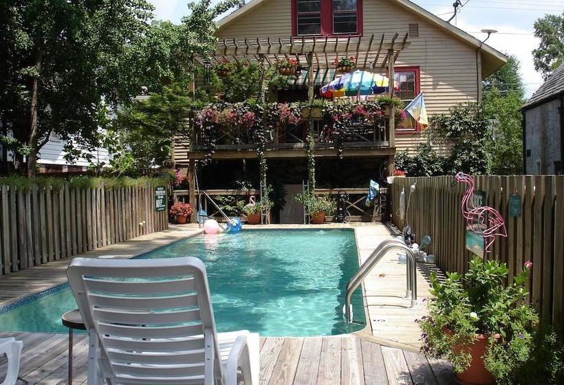 هتل The Lattice Inn