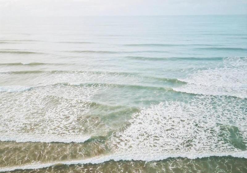 تختخواب و صبحانه Encantada Ocean Cottages